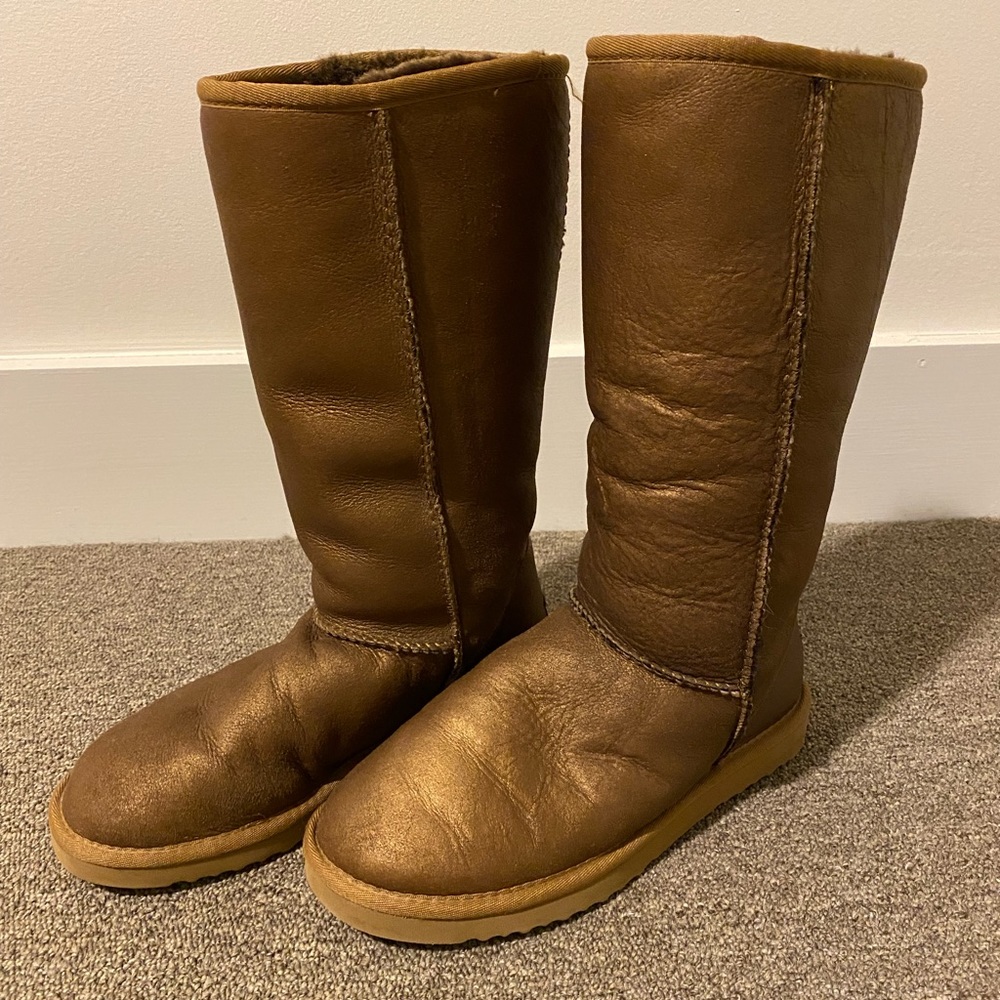 Metallic Gold Uggs